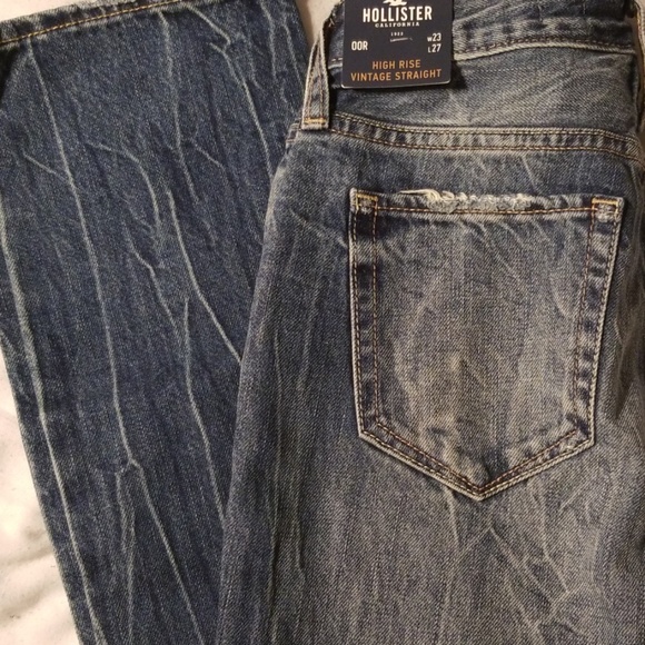 NWT High Rise Vintage Jeans - Picture 2 of 3